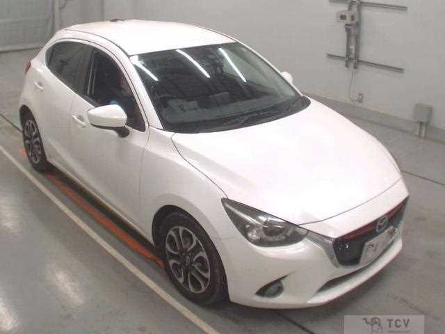 2015 Mazda Demio