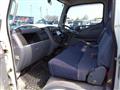 2006 Mitsubishi Fuso Canter Guts
