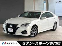 2017 Toyota Crown Hybrid