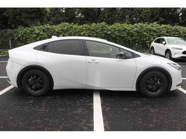 Toyota Prius 2024 — миниатюра 6