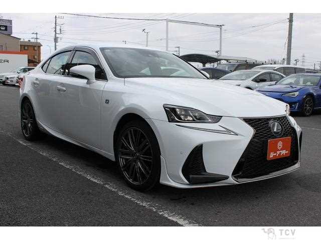 2017 Lexus IS