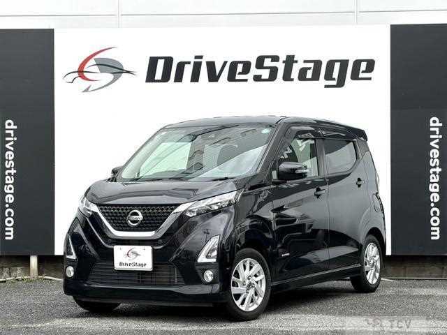 2019 Nissan Nissan Others