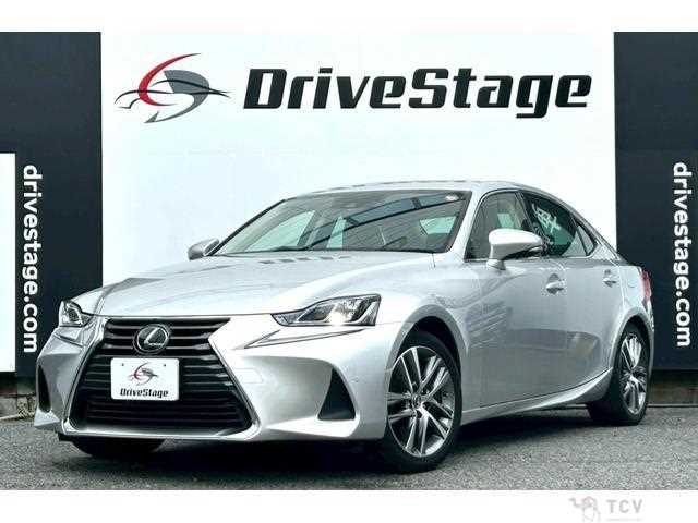 2019 Lexus IS