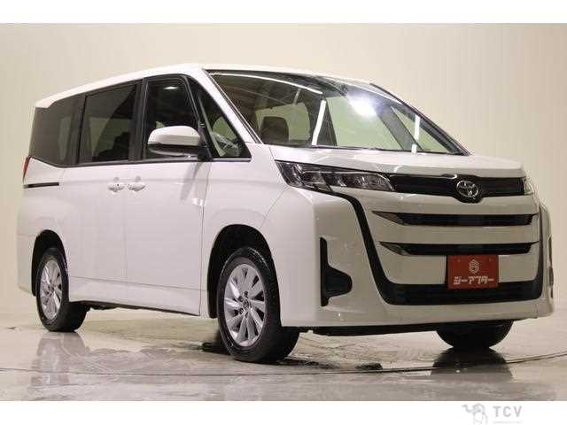2022 Toyota Noah