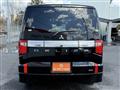 2019 Mitsubishi Delica D5