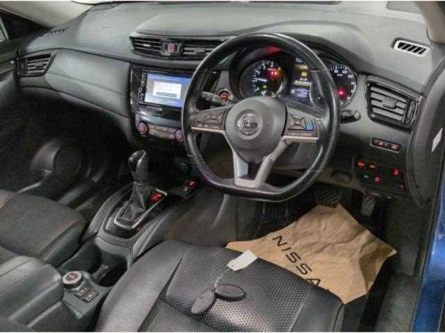 Nissan X-Trail 2021 — миниатюра 7