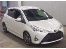 2017 Toyota Vitz