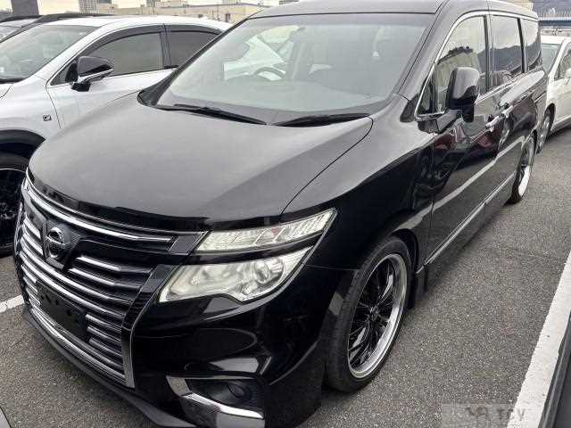 2017 Nissan Elgrand
