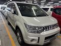 2018 Mitsubishi Delica D5