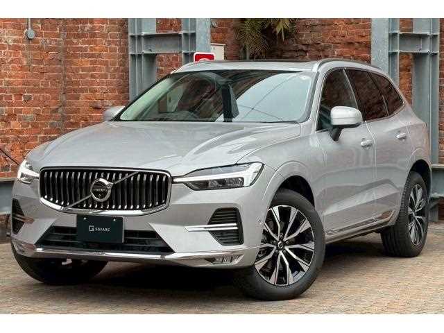 Volvo XC60 2025 — фото 2 купить в Москве