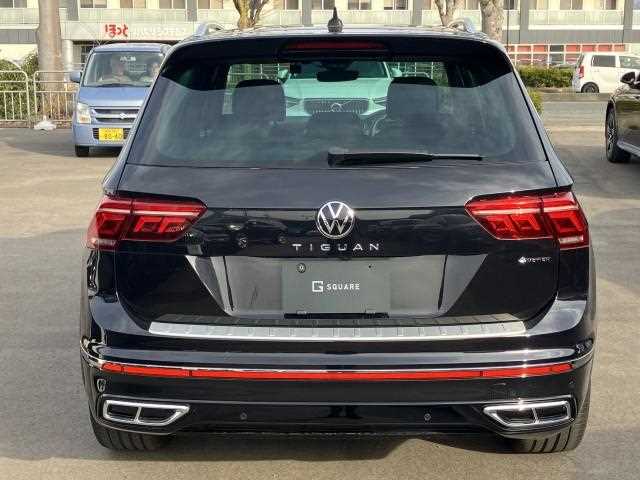 Volkswagen Tiguan 2023 — фото 3 купить в Москве