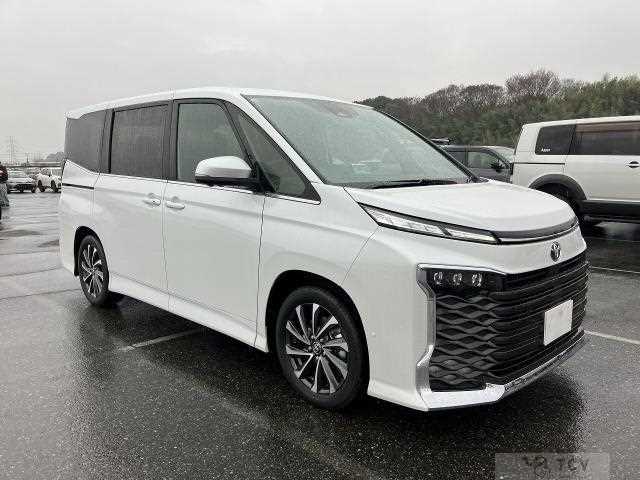 2025 Toyota Voxy