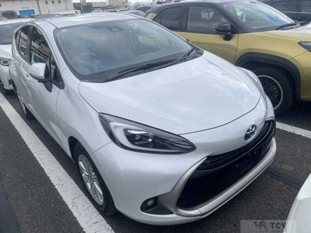 2024 Toyota AQUA