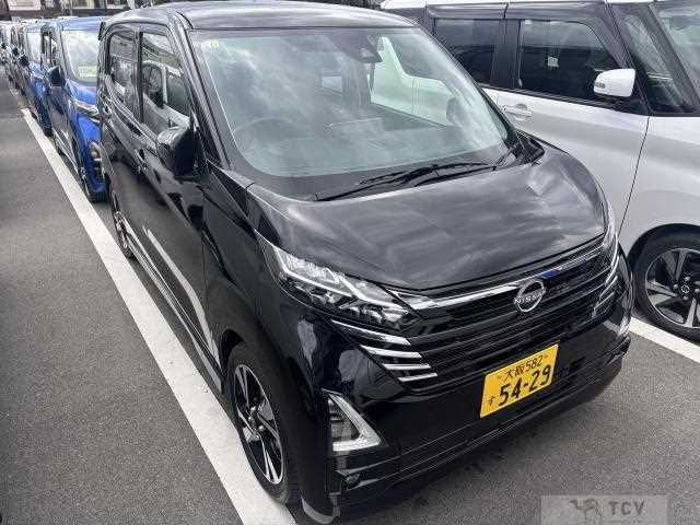 2023 Nissan Nissan Others