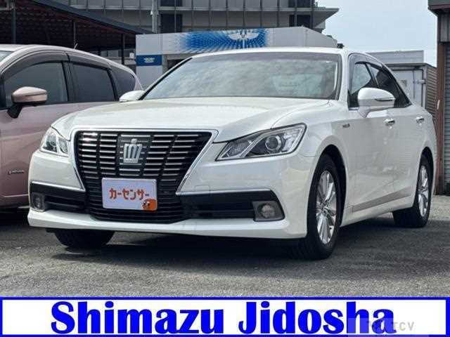 2014 Toyota Crown
