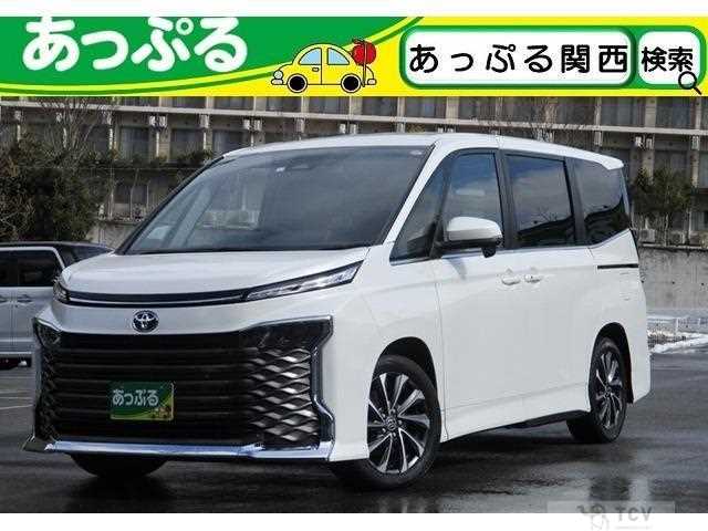 2023 Toyota Voxy