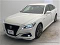 2019 Toyota Crown Hybrid