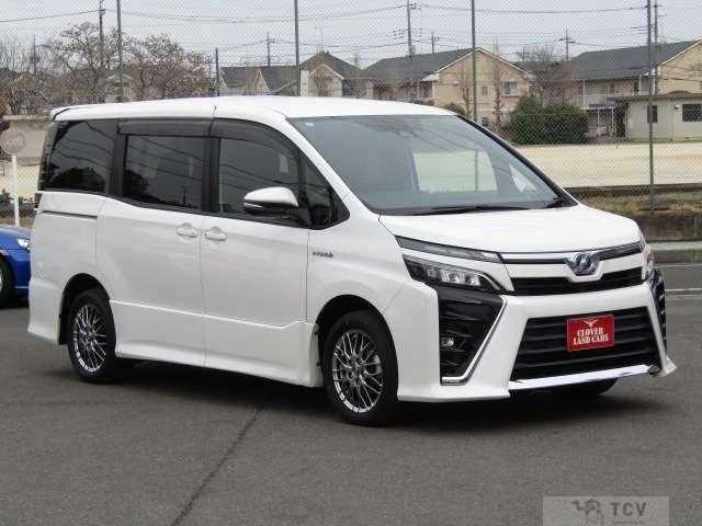 2017 Toyota Voxy