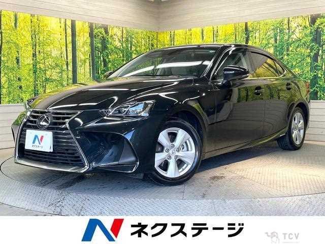 2019 Lexus IS