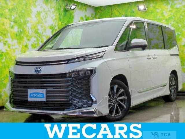 2025 Toyota Voxy