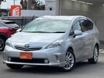 2012 Toyota PRIUS α