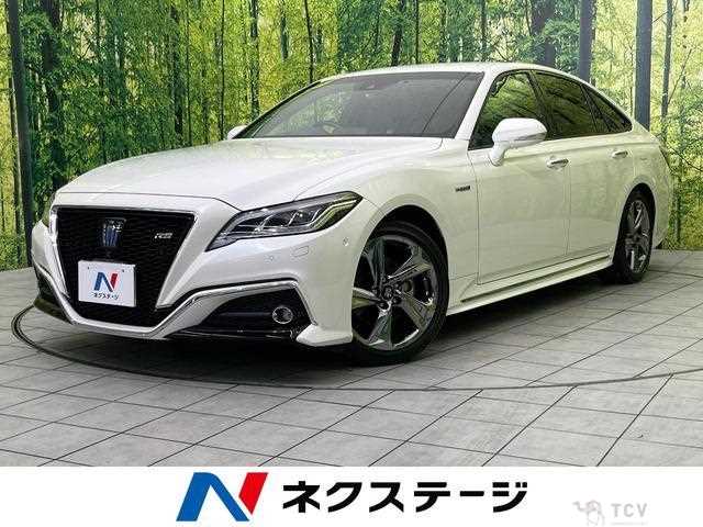 2020 Toyota Crown Hybrid