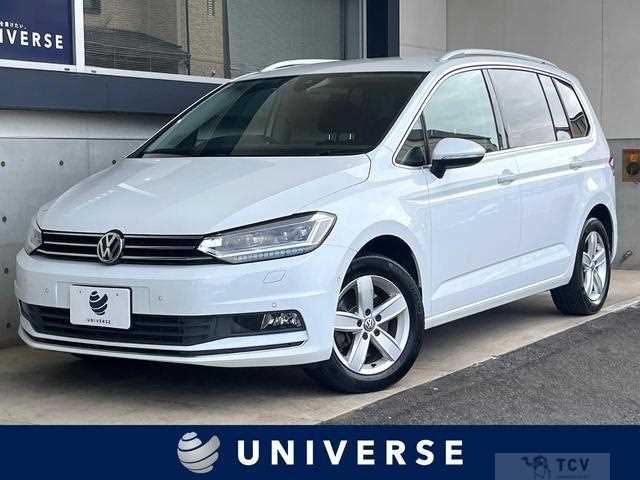 2019 Volkswagen Golf Touran