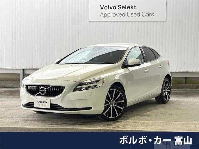 2018 Volvo V40