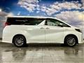 2018 Toyota Alphard Hybrid