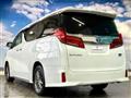 2018 Toyota Alphard Hybrid