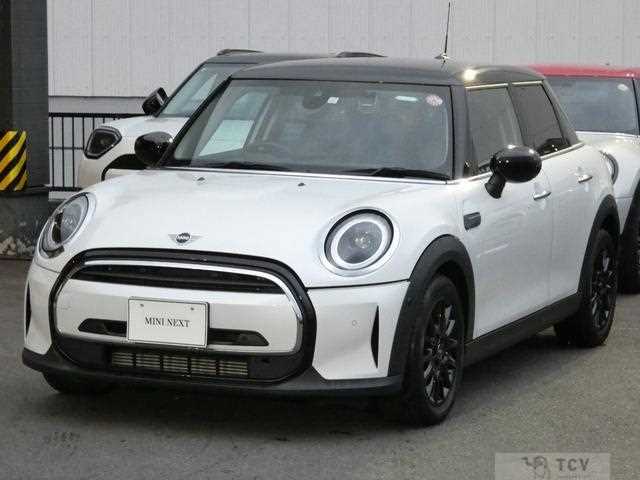 2023 BMW MINI