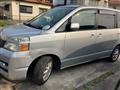 2006 Toyota Voxy