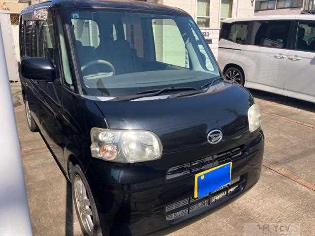 2011 Daihatsu Tanto