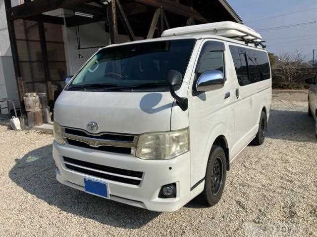 2010 Toyota Hiace Van