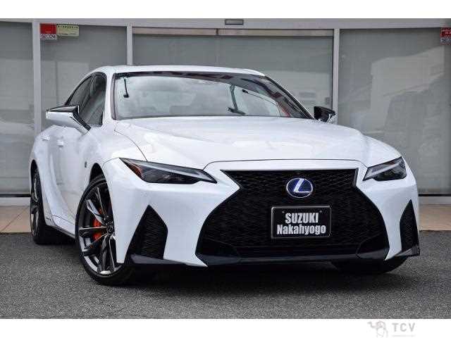 2022 Lexus IS