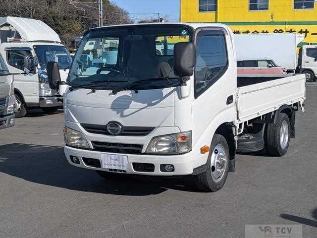 2012 Hino Dutro