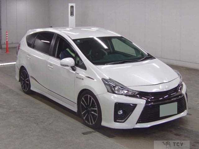 2015 Toyota PRIUS α