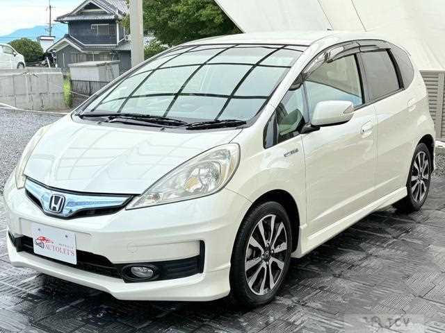 2013 Honda Fit Hybrid