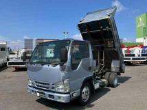 2016 Isuzu Elf Truck