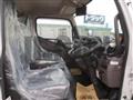 2025 Mitsubishi Fuso Canter