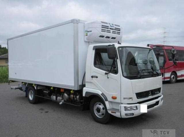 2025 Mitsubishi Fuso Fighter