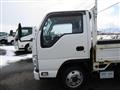 2017 Isuzu Elf Truck