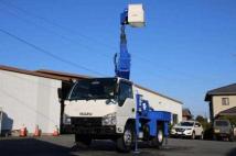 2016 Isuzu Elf Truck