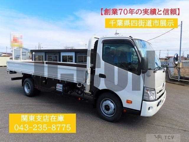 2023 Hino Dutro
