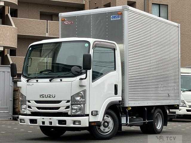 2018 Isuzu Elf Truck