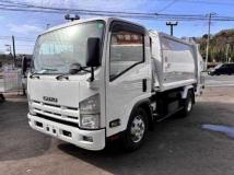 2013 Isuzu Elf Truck