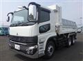 2025 Mitsubishi Fuso Super Great