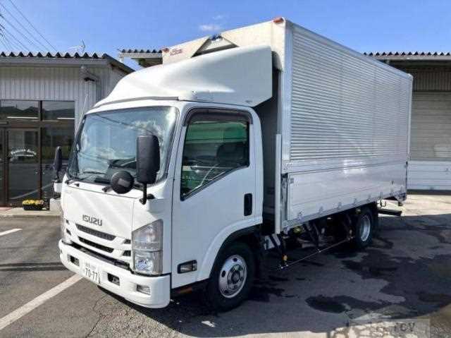 2016 Isuzu Elf Truck