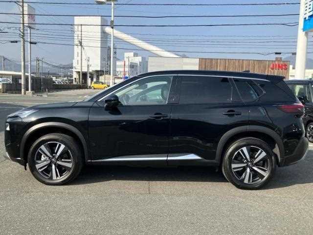 Nissan X-Trail 2025 — фото 3 купить в Москве