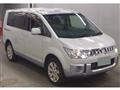 2014 Mitsubishi Delica D5